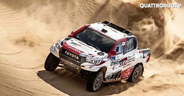 Toyota Hilux Dakar Rally Racing