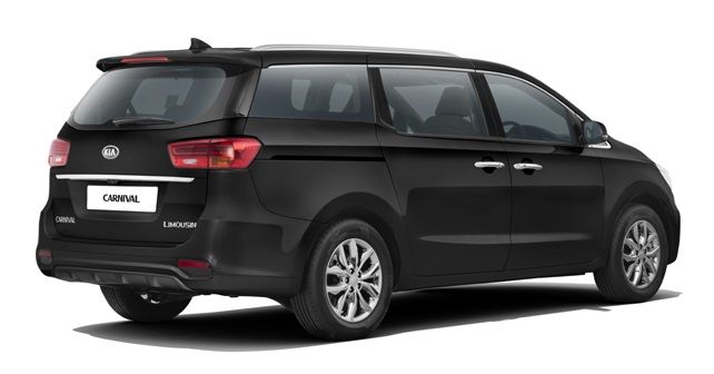 India Spec Kia Carnival Rear Quarter Profile