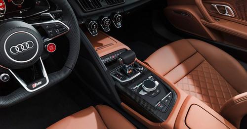 Audi R8 Spyder Image 5 1