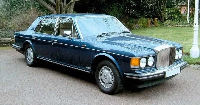 Bentley Mulsanne front three quarter