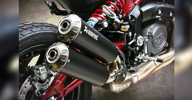 Indian FTR Carbon Akrapovic Exhaust