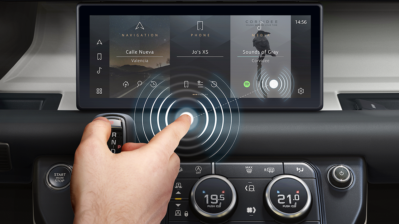 JLR Contactless Touchscreen With Predictive Touch