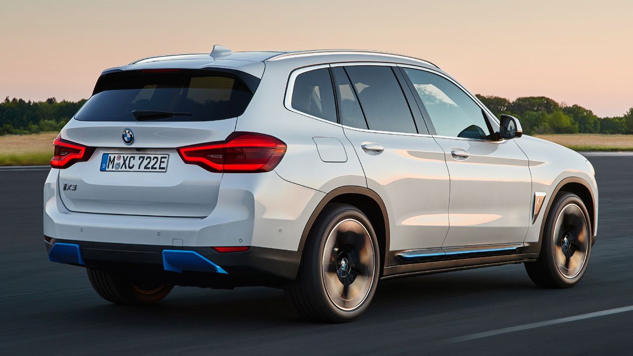 New BMW IX3 Rear Quarter Motion