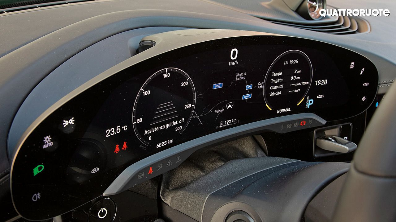 Porsche Taycan Driver Cockpit