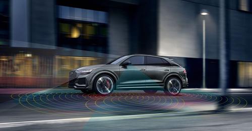 2020 Audi RSQ8 Image 1 