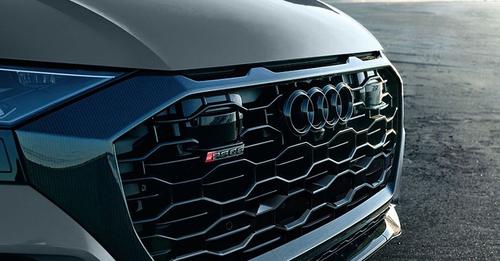 2020 Audi RSQ8 Image 2 