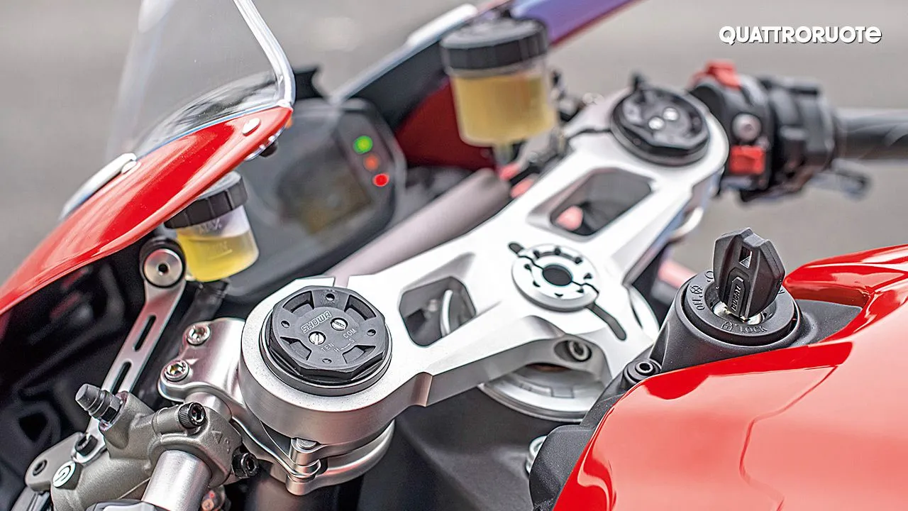Ducati Panigale V2 Clip Ons
