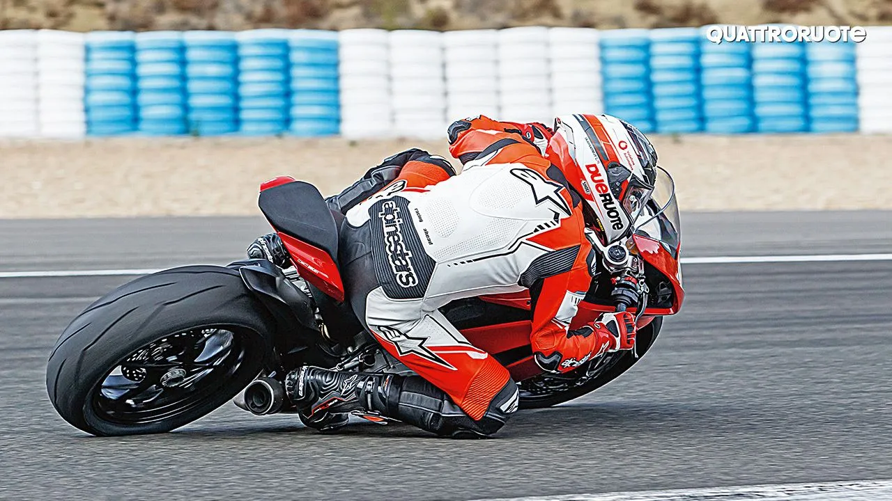 Ducati Panigale V2
