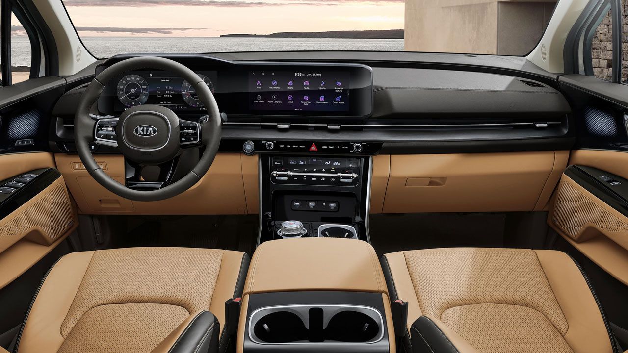 New Kia Carnival Interior