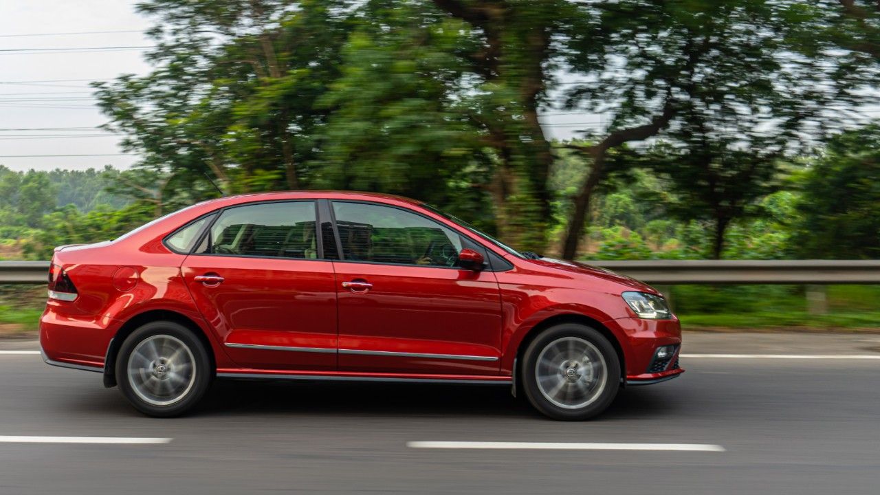 2020 Volkswagen Vento At Automatic Review Action Side
