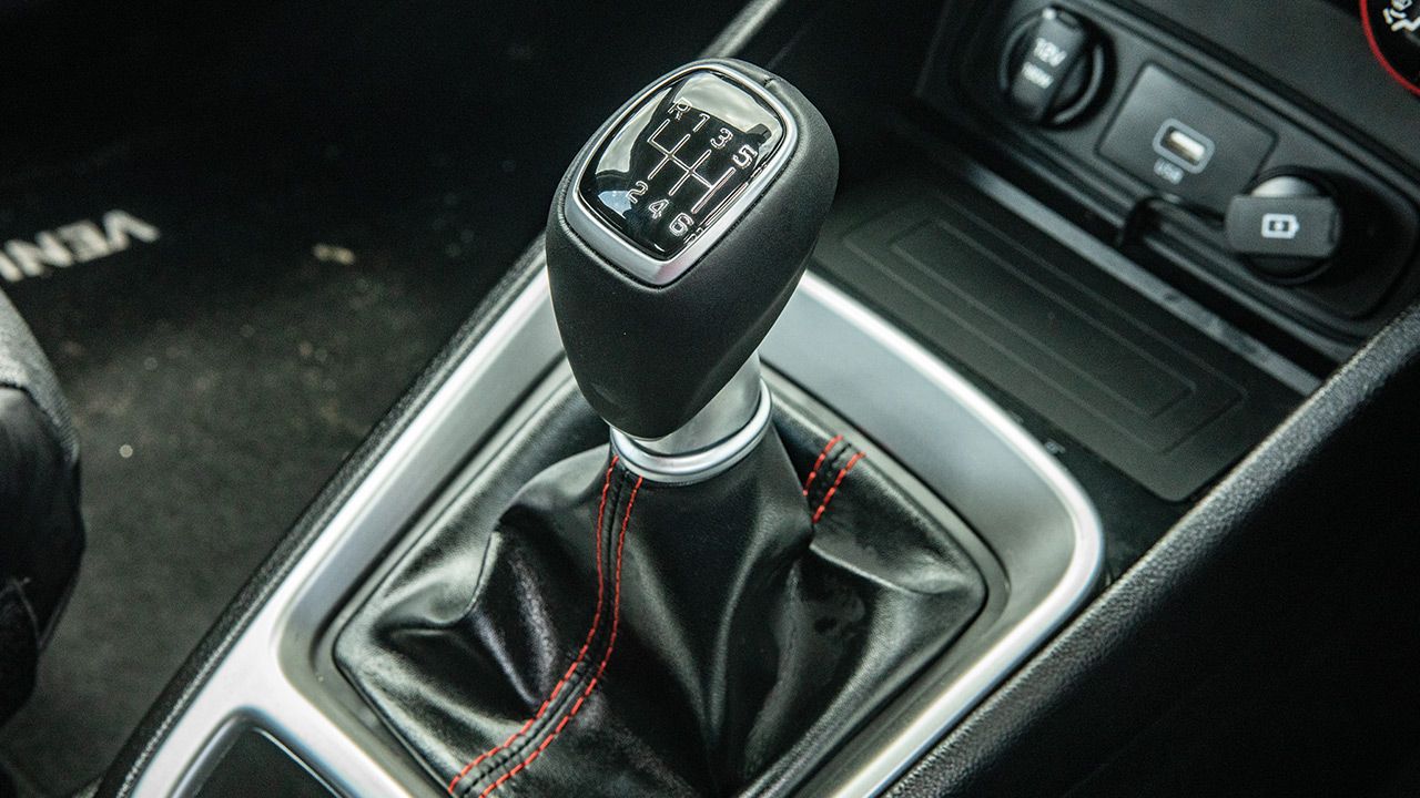 hyundai venue imt gearlever