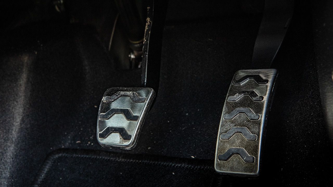 hyundai venue sport imt pedals