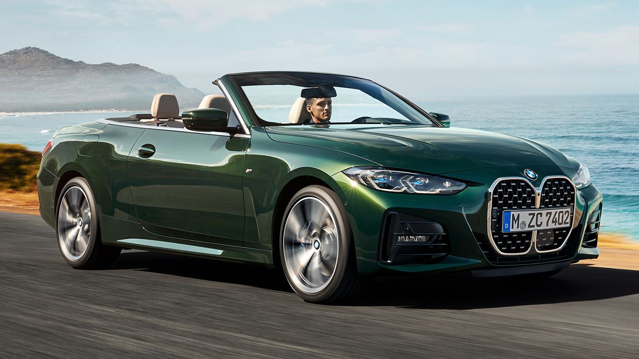 2021 BMW 4 Series Convertible Front Quarter Motion