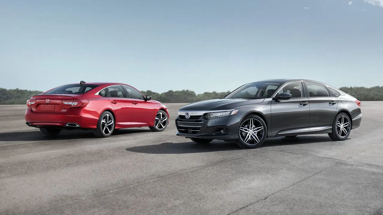 2021 Honda Accord Hybrid Side View Static