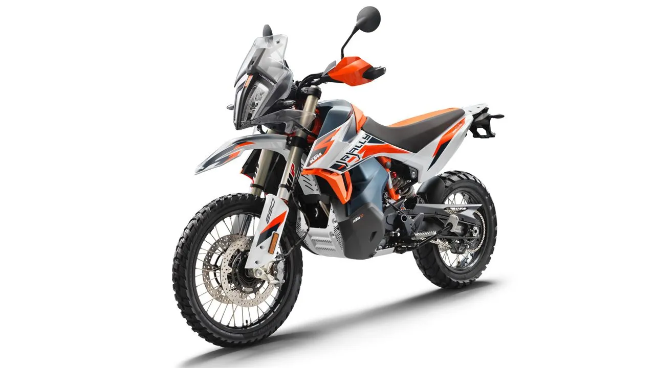 KTM 890 Adventure R Rally Front Quarter View