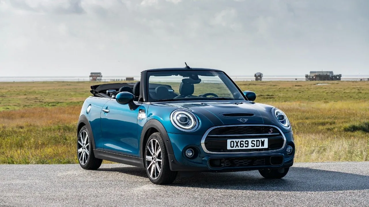 MINI Convertible Sidewalk Edition Launched In India M