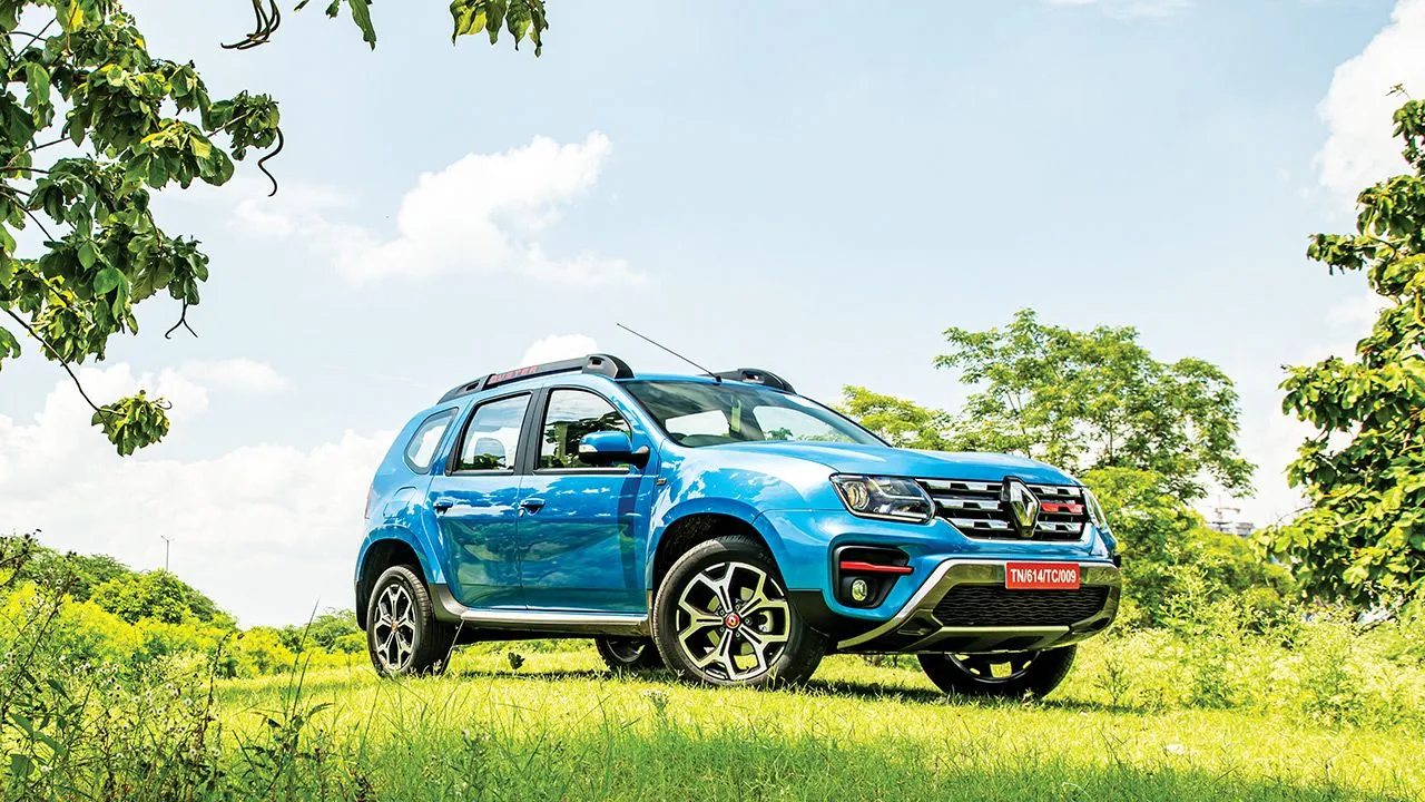 Renault Duster Turbo Petrol Front Three Quarter1