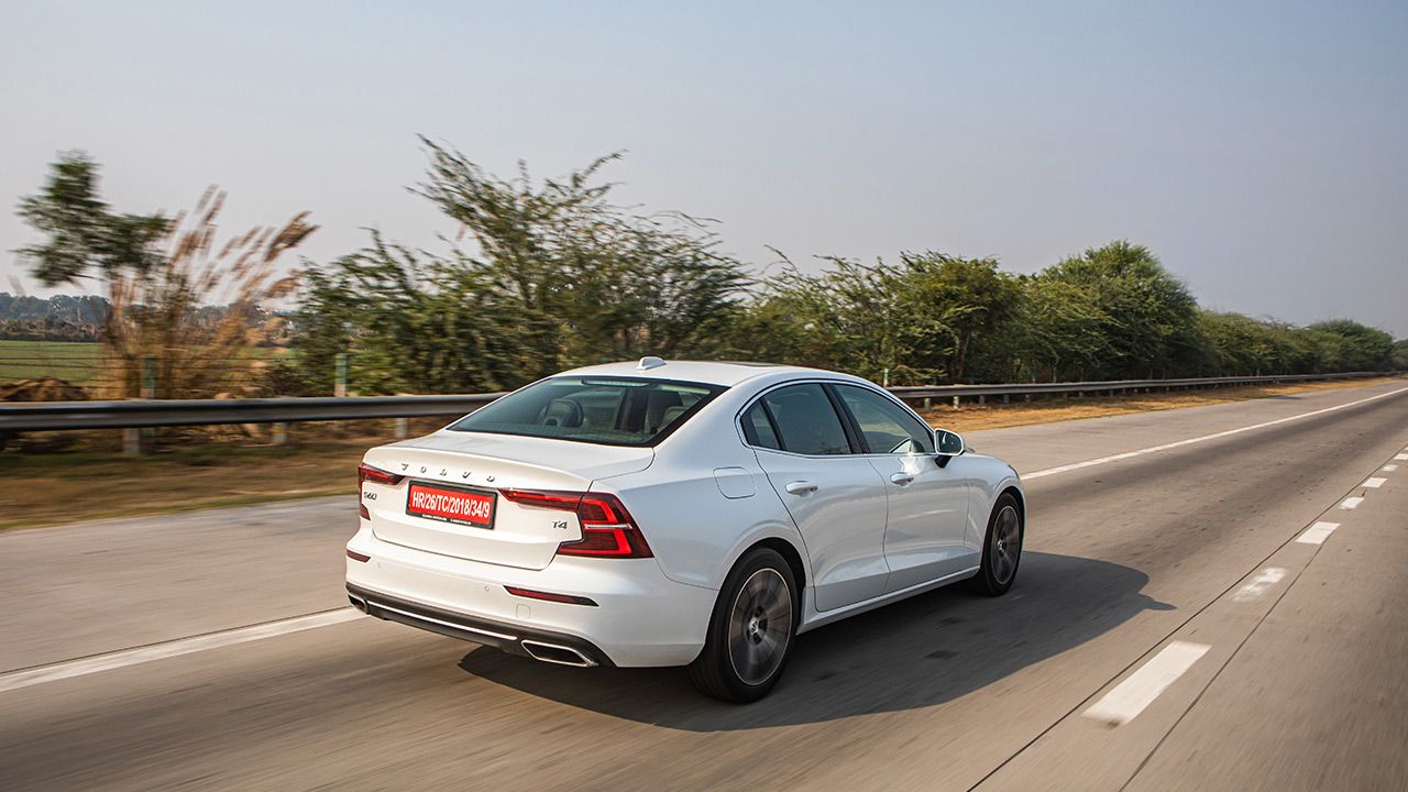 2021 Volvo S60 rear design