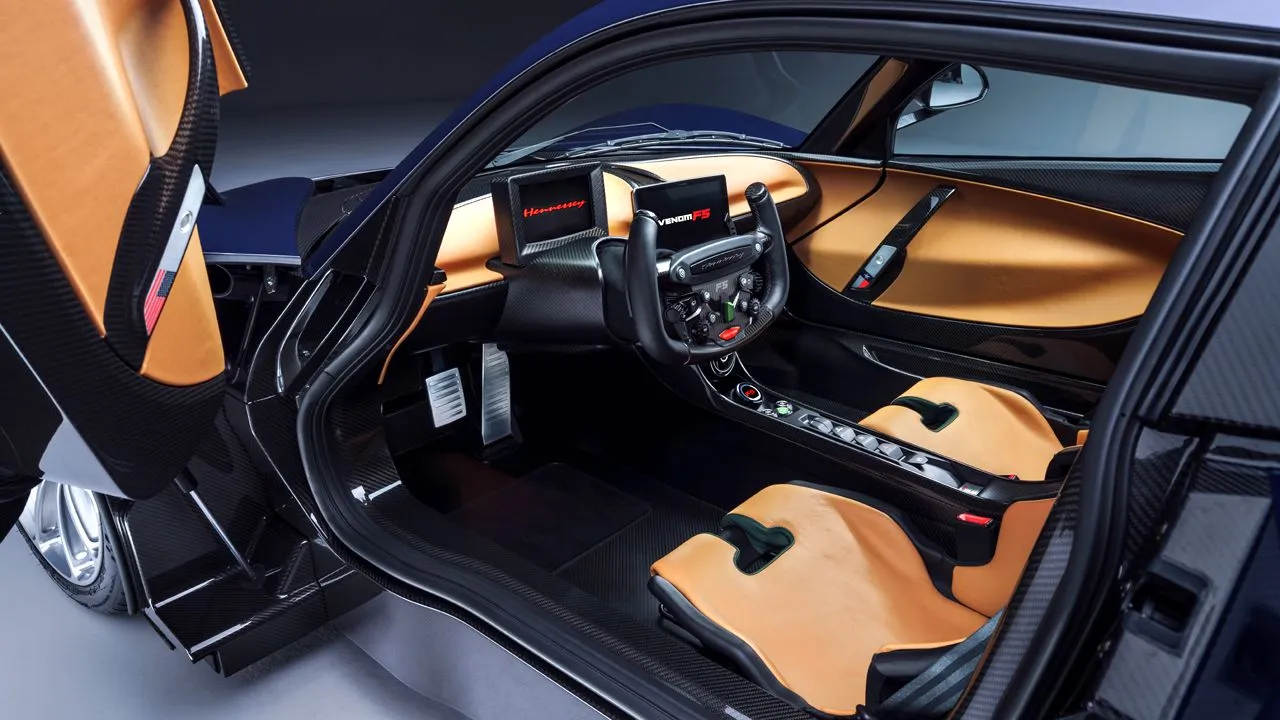 Hennessey Venom F5 Interior