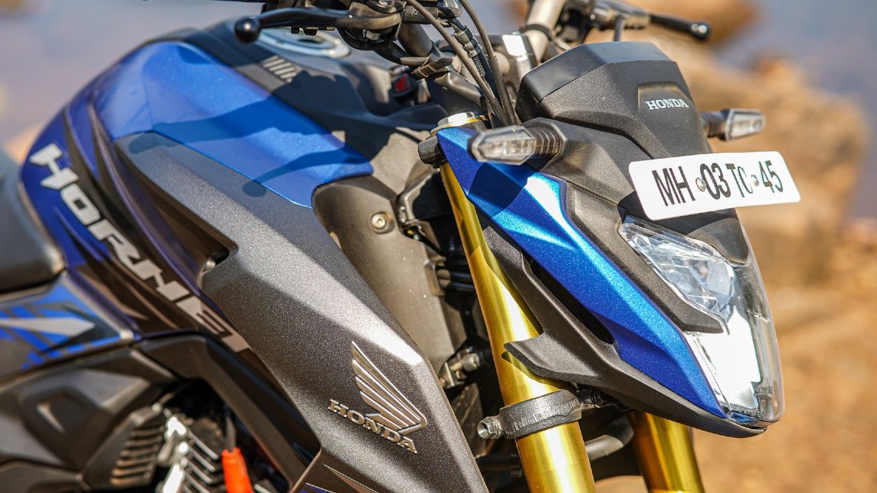 Honda Hornet 2 Review Static Detail Headlight M