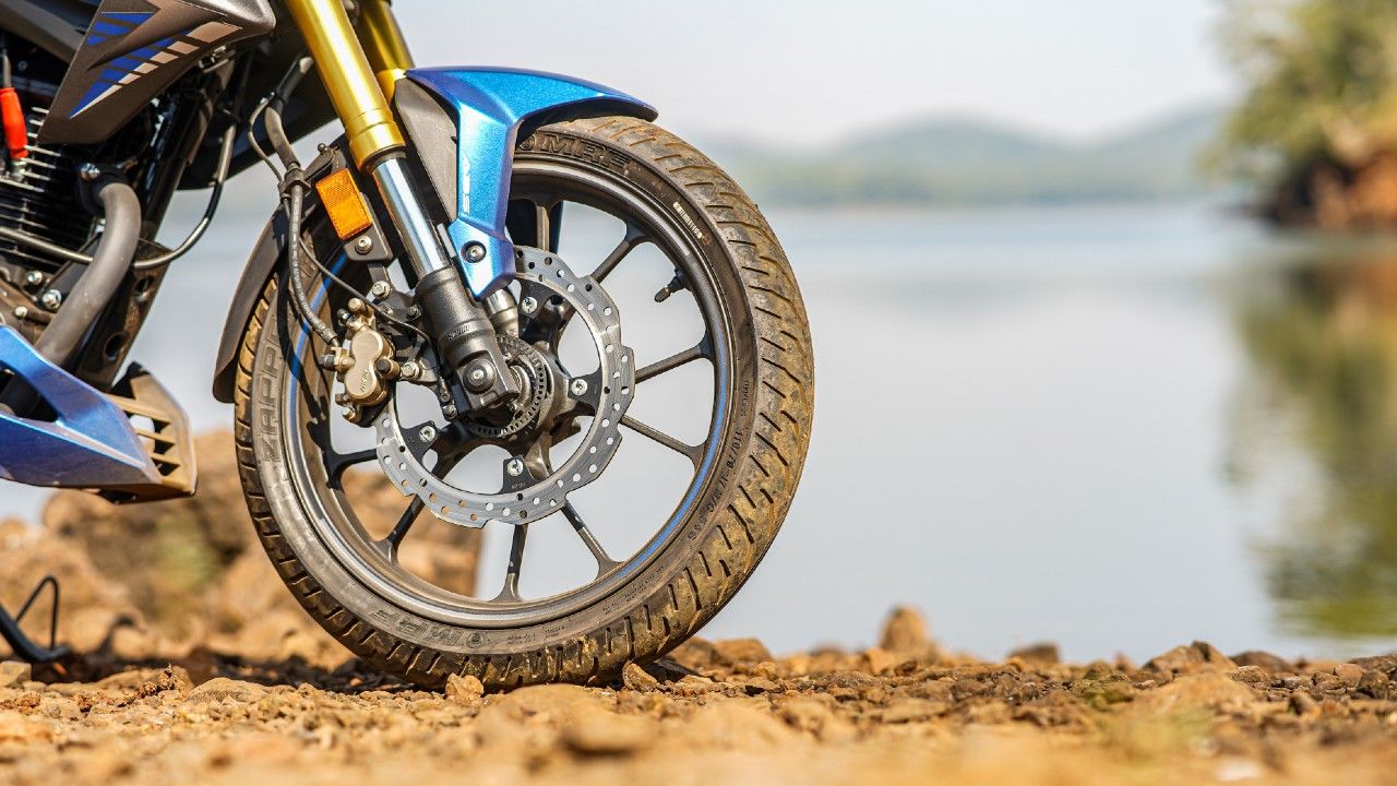 Honda Hornet 2 Details Front Disc Brake Abs M