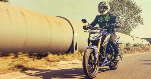 Honda Hornet2 In Action Review Autox M