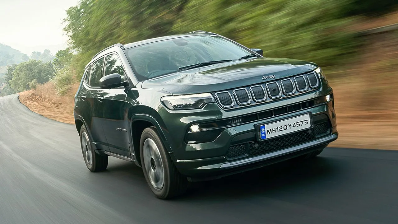 2021 Jeep Compass Facelift Front Quarter Motion 2021 Jeep Compass Facelift Front Quarter Motion