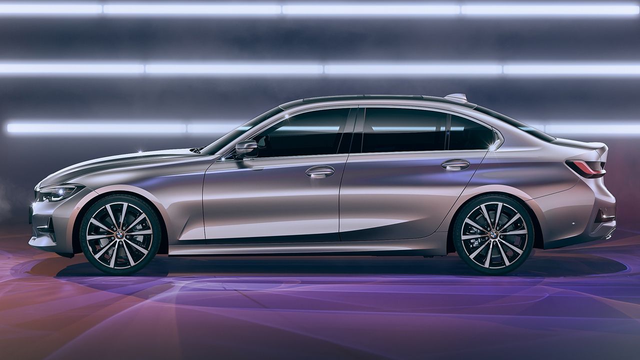 BMW 3 Series Gran Limousine Side View