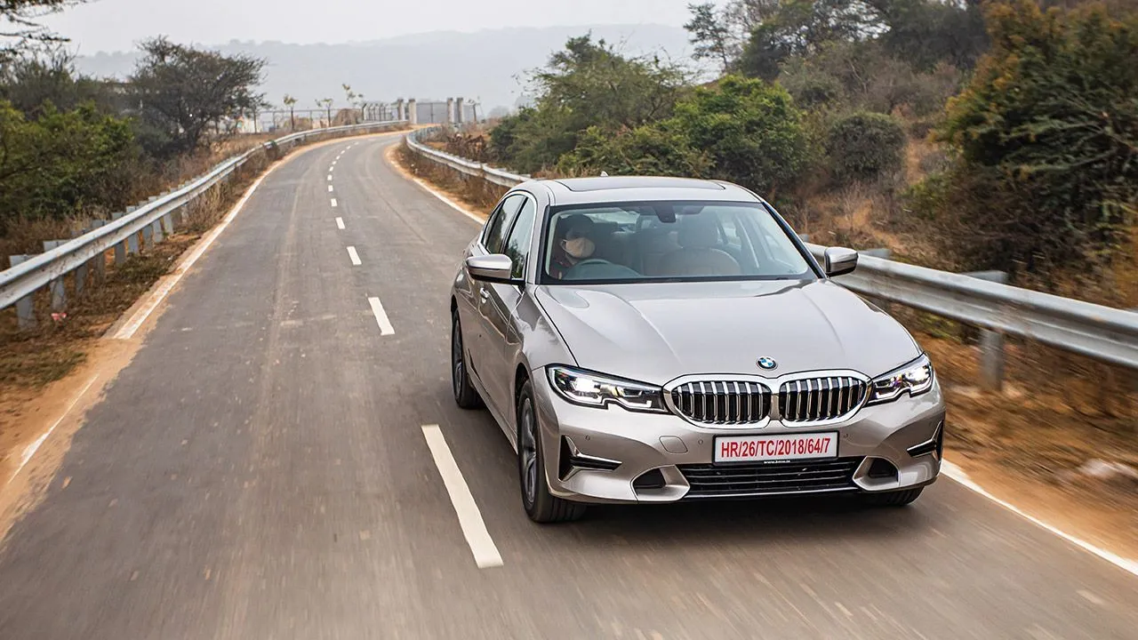 BMW 320Ld Front Quarter Motion