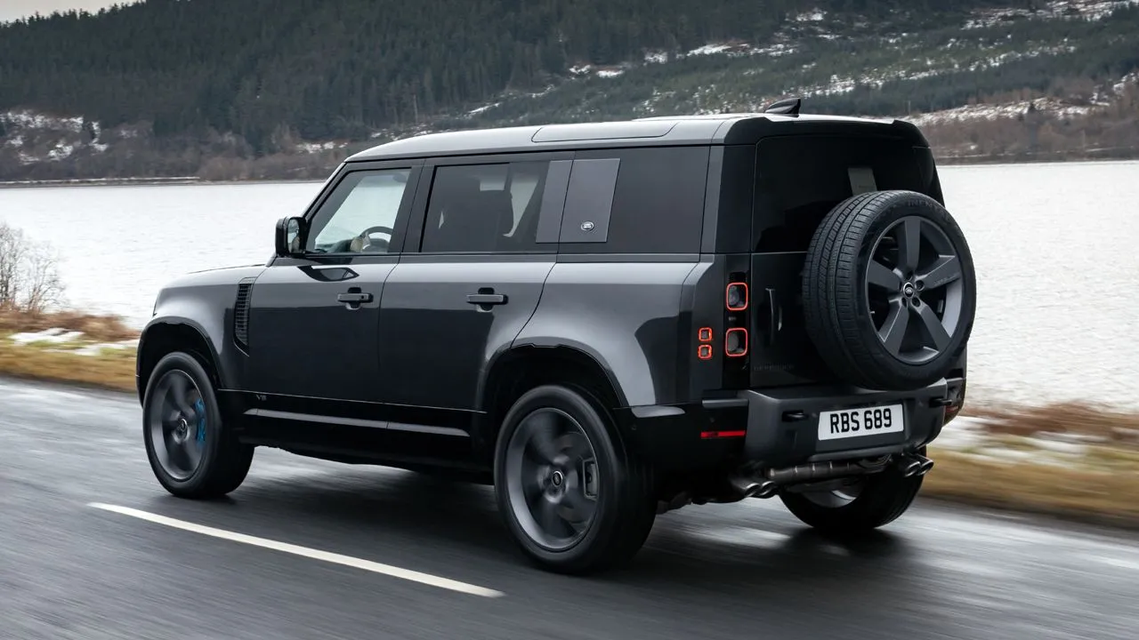 Land Rover Defender V8 110