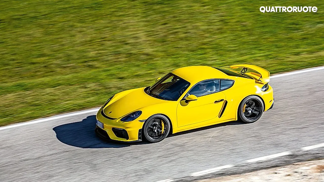 Porsche 718 Cayman GT4 Motion
