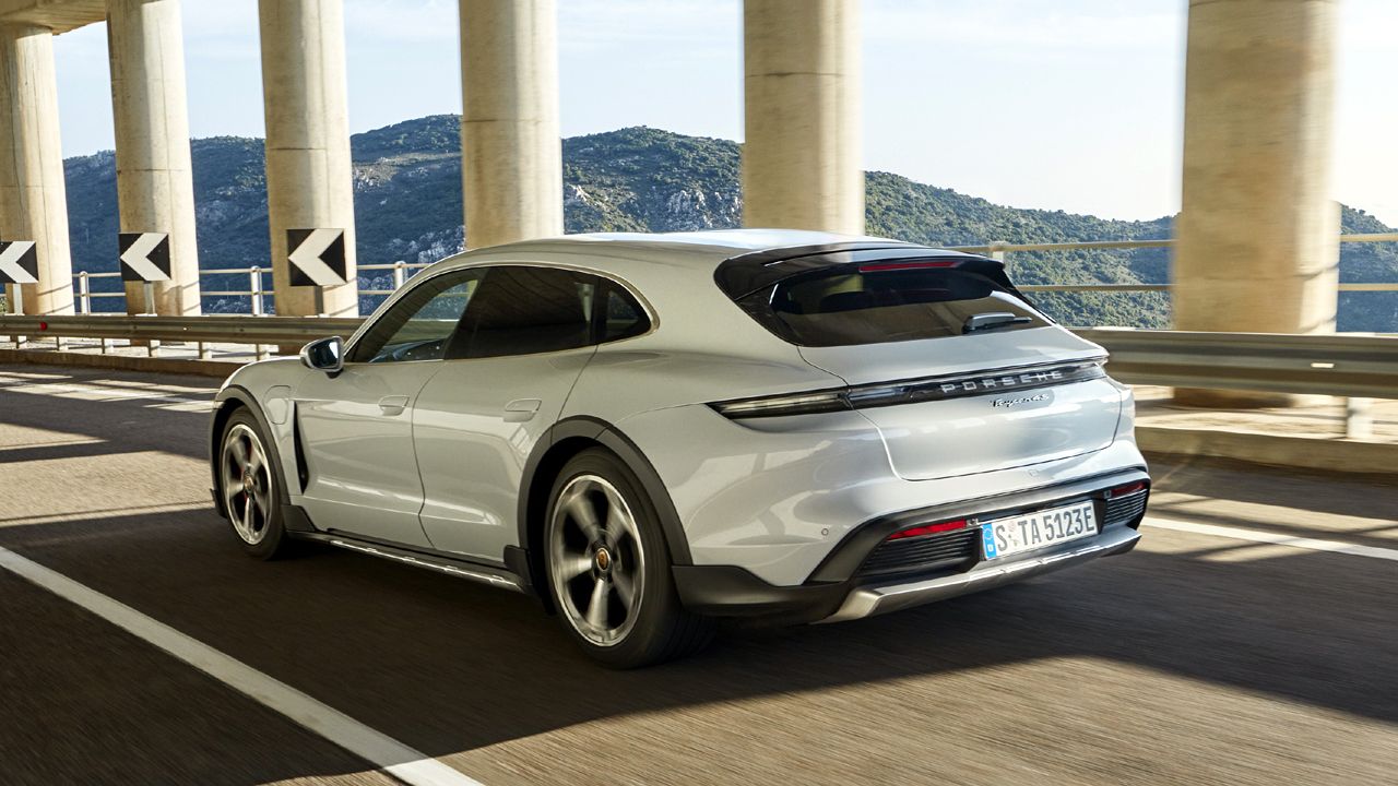 Porsche Taycan Cross Turismo Rear Quarter Motion