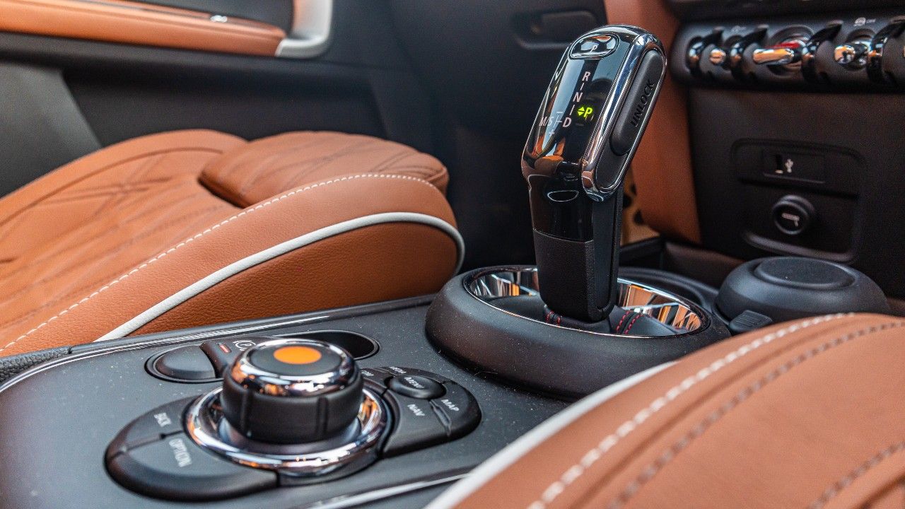 2021 Mini Countryman Review Interior Gear Lever M