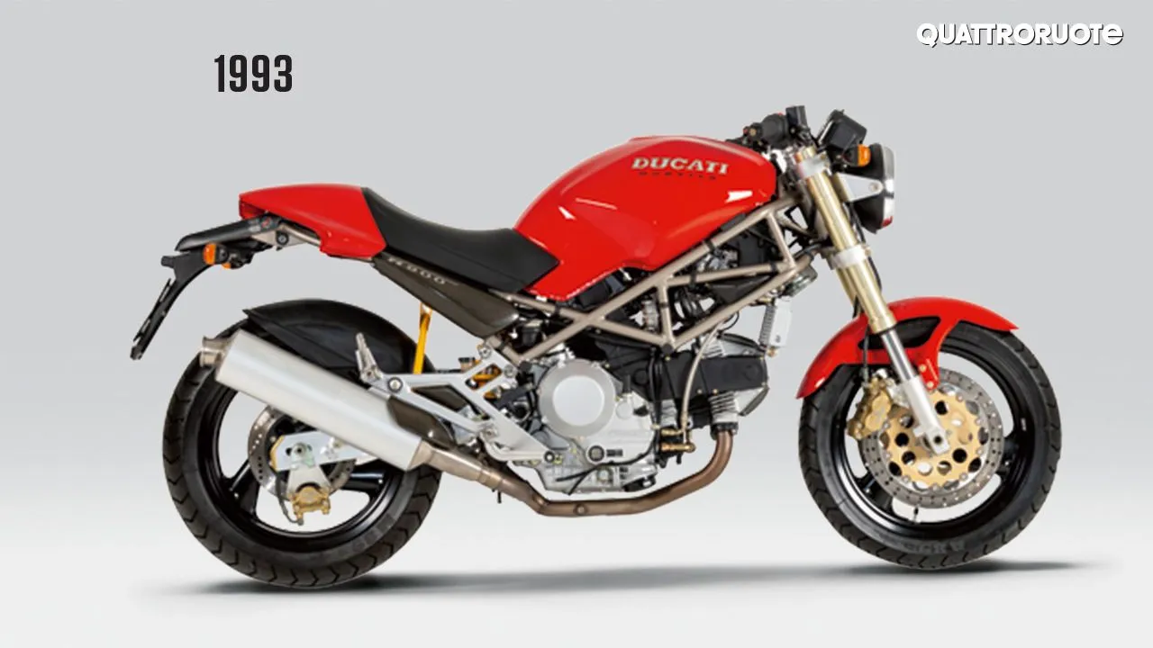 1993 Ducati M900 Monster1