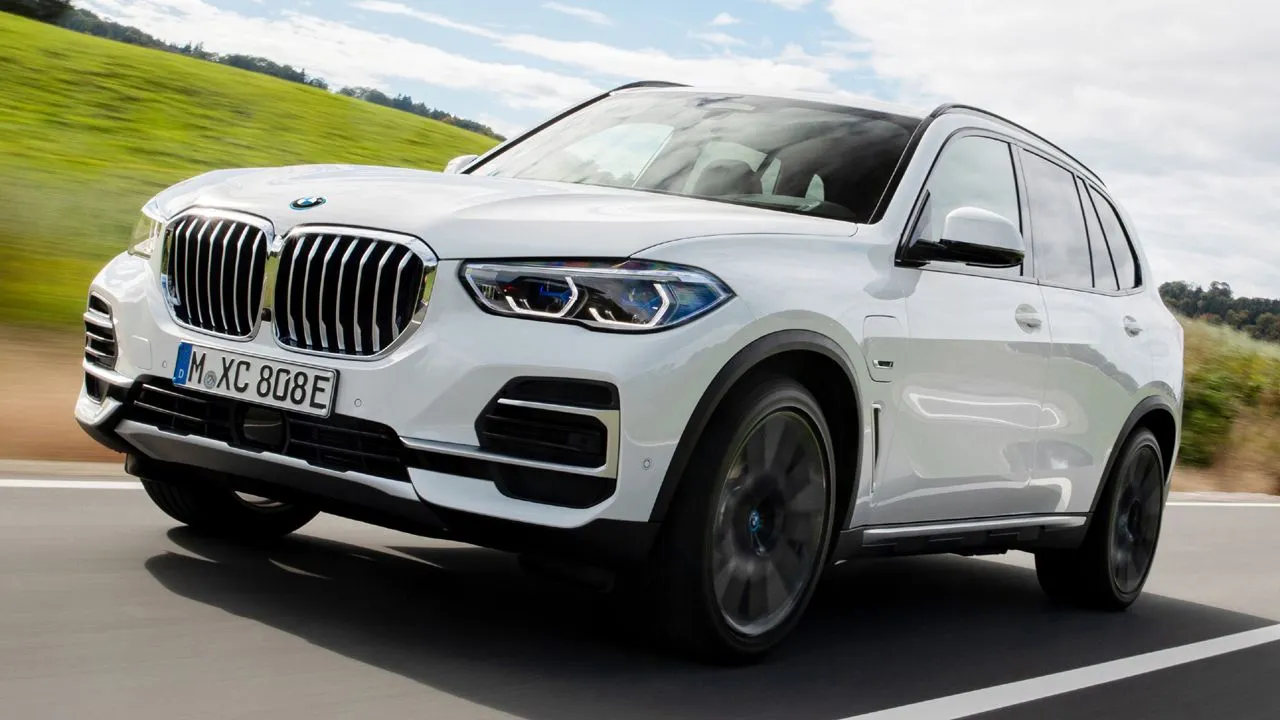 BMW X5 XDrive45e Plug In Hybrid Motion BMW X5 XDrive45e Plug In Hybrid Motion