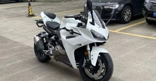 Benelli Leoncino 500 Based Sports Tourer In The Work