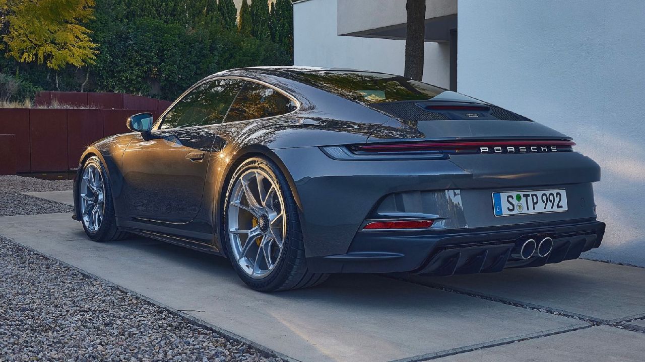 2022 Porsche 911 GT3 Rear Three Quarter Low Angle Static