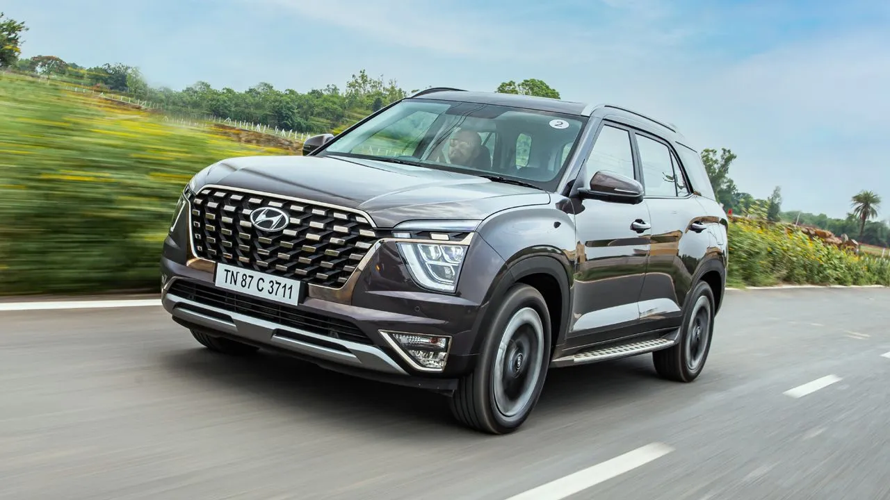Hyundai Alcazar Front Quarter Motion