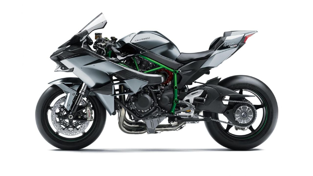 Kawasaki Ninja H2R Side Shot 