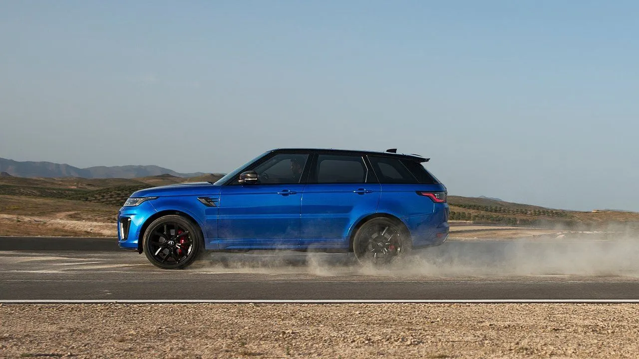 Land Rover Range Rover Sport SVR Side Profile Motion Shot
