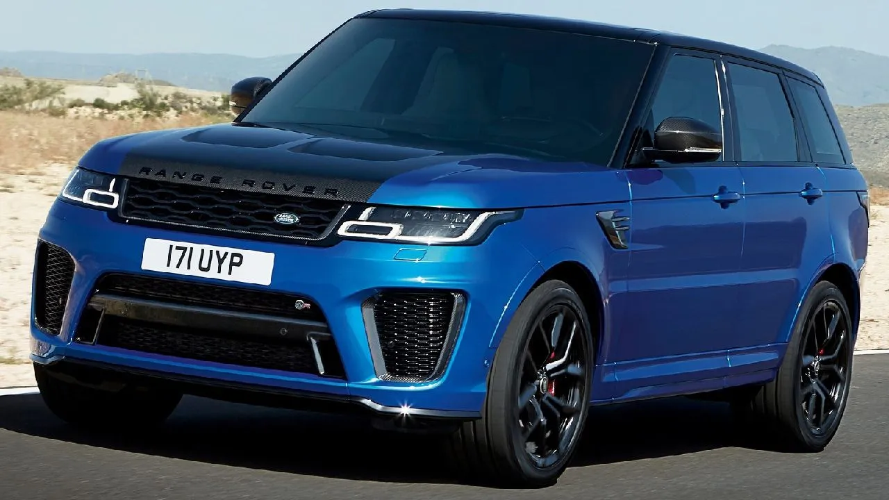 Land Rover Range Rover Sport SVR Front Three Quarter In Motion Land Rover Range Rover Sport SVR Front Three Quarter In Motion