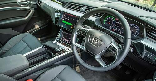 2021 Audi e tron cabin1