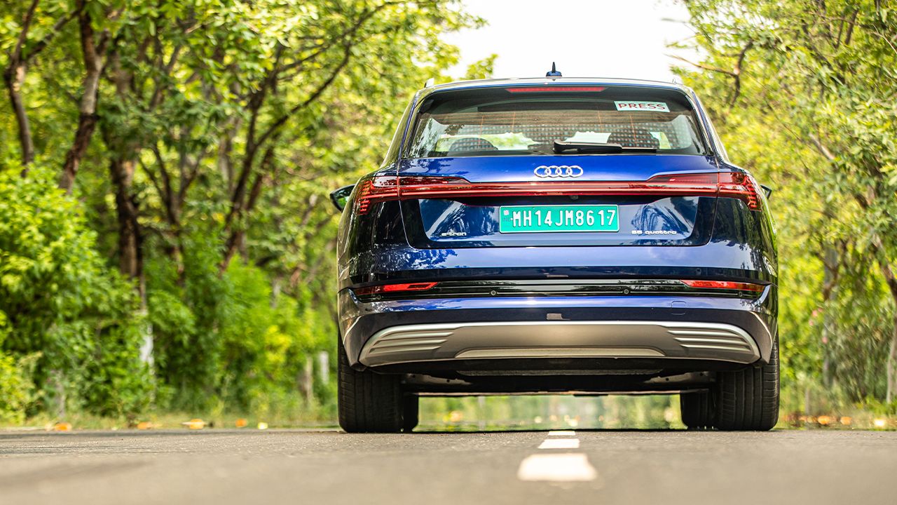 2021 Audi e tron rear end