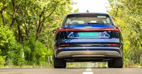 2021 Audi e tron rear end1