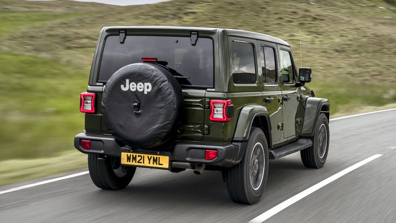 2021 Jeep Wrangler Rear Quarter Motion