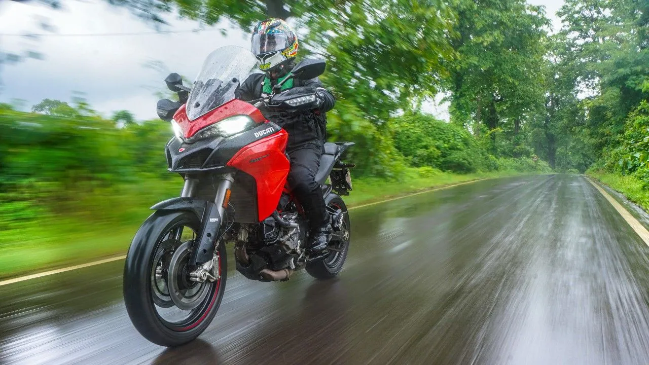 2021 Ducati Multistrada 950 S Review In Action Front Tracking Motion M