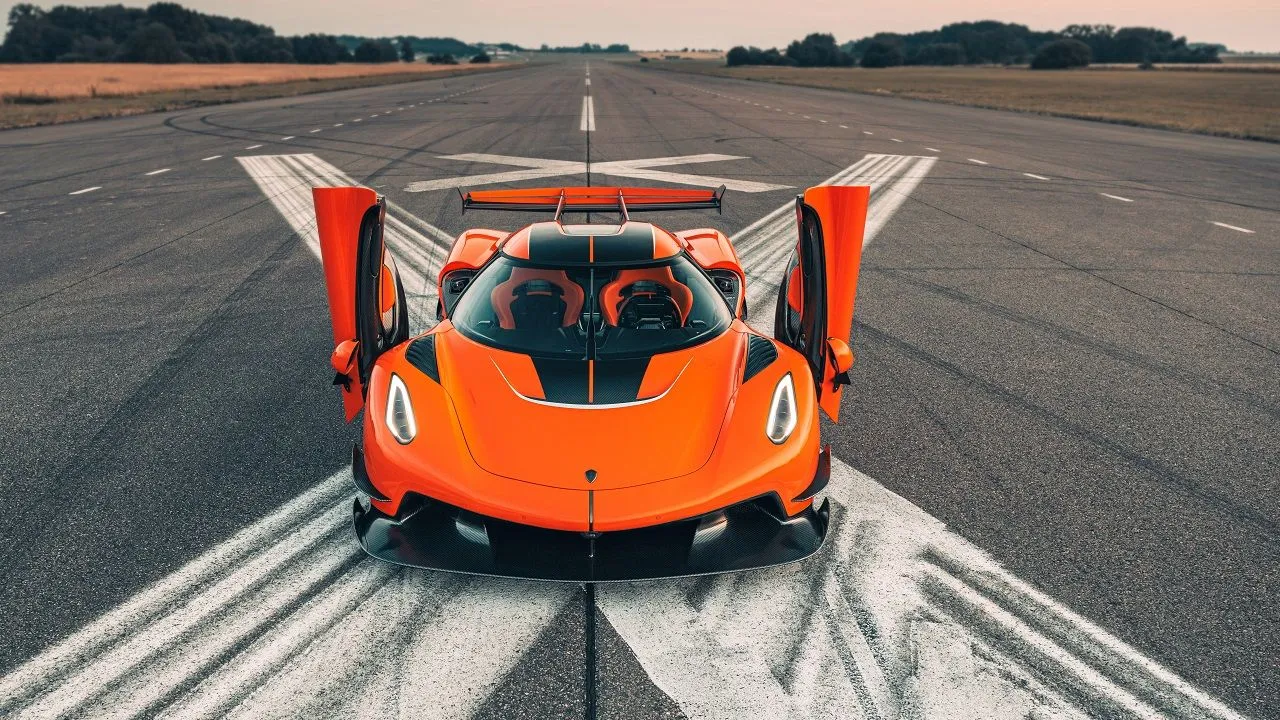 2022 Koenigsegg Jesko Production Spec Doors