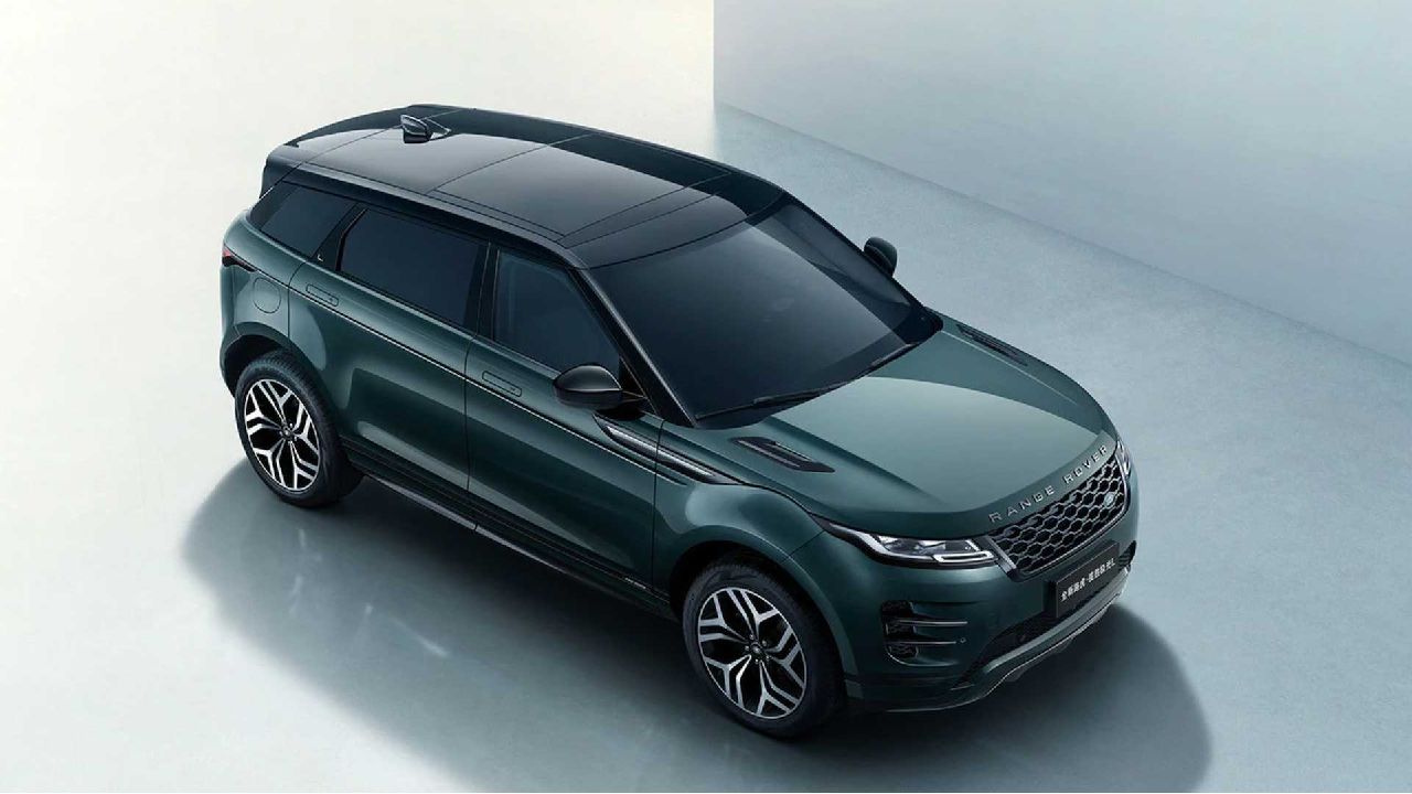 Land Rover Range Rover Evoque L Front Three Quarter Static 1 