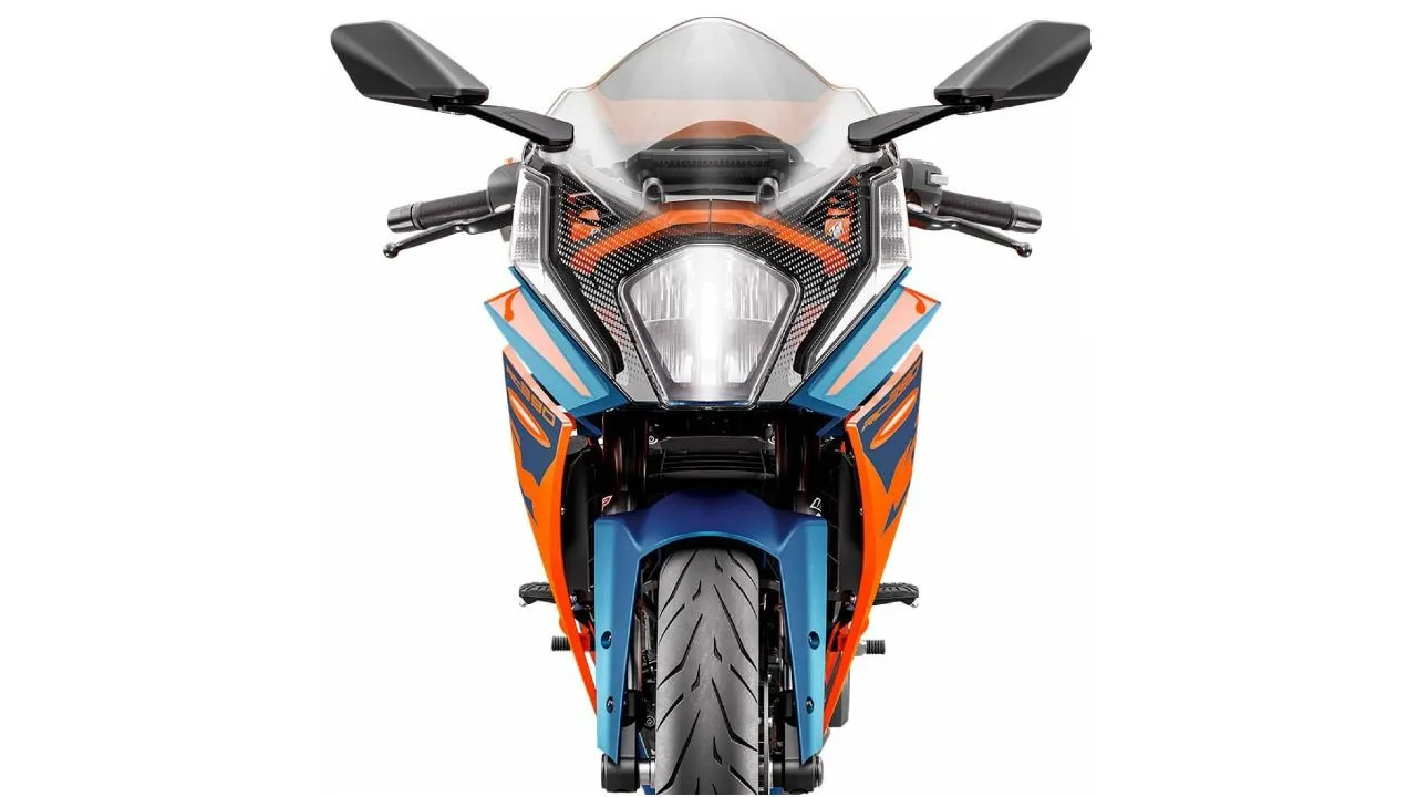 2022 KTM RC390 Full Front Shot