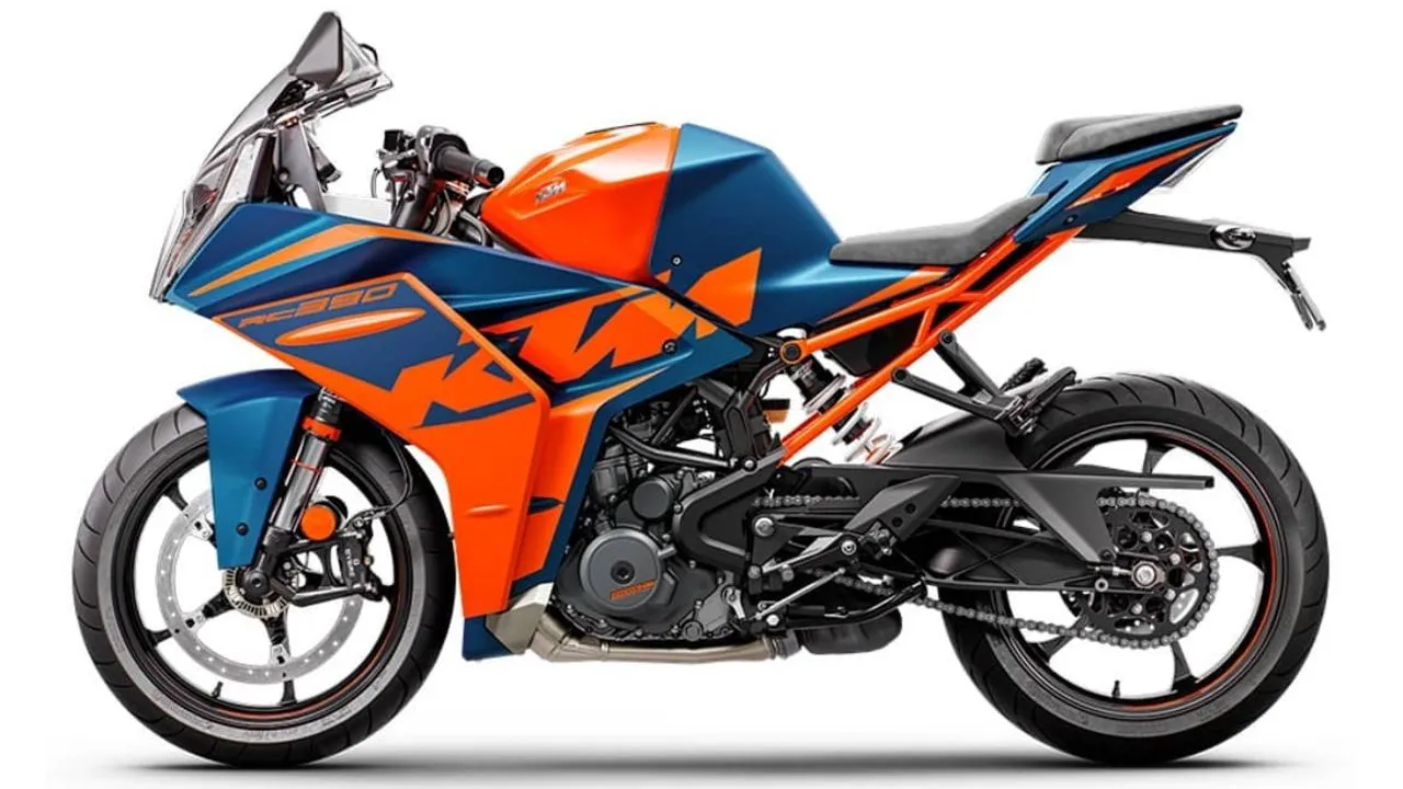 2022 KTM RC390 Side Profile Static 2022 KTM RC390 Side Profile Static